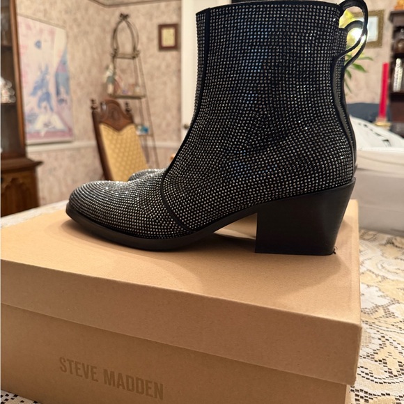 Steve Madden Black Rhinestone Ankle Booties - Picture 4 of 10